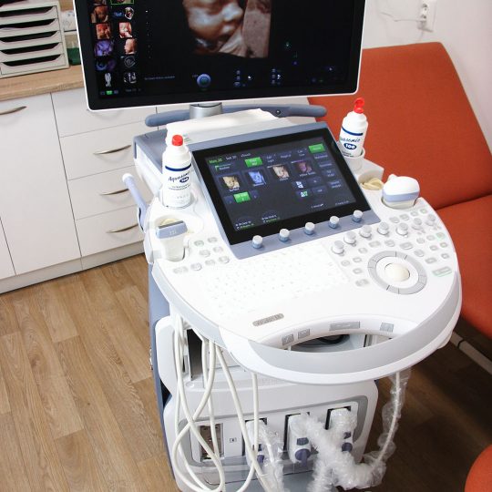 Gynekologická ambulancia EMIMED ultrazvuk Voluson E8